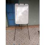 Heavy Duty Flip Chart Stand 90cm x 60cm (3ft x 2ft) - Image 3